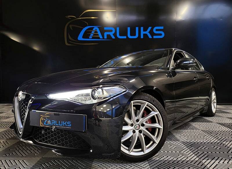 ALFA ROMEO GIULIA 2.0 TB 200cv SUPER AT8